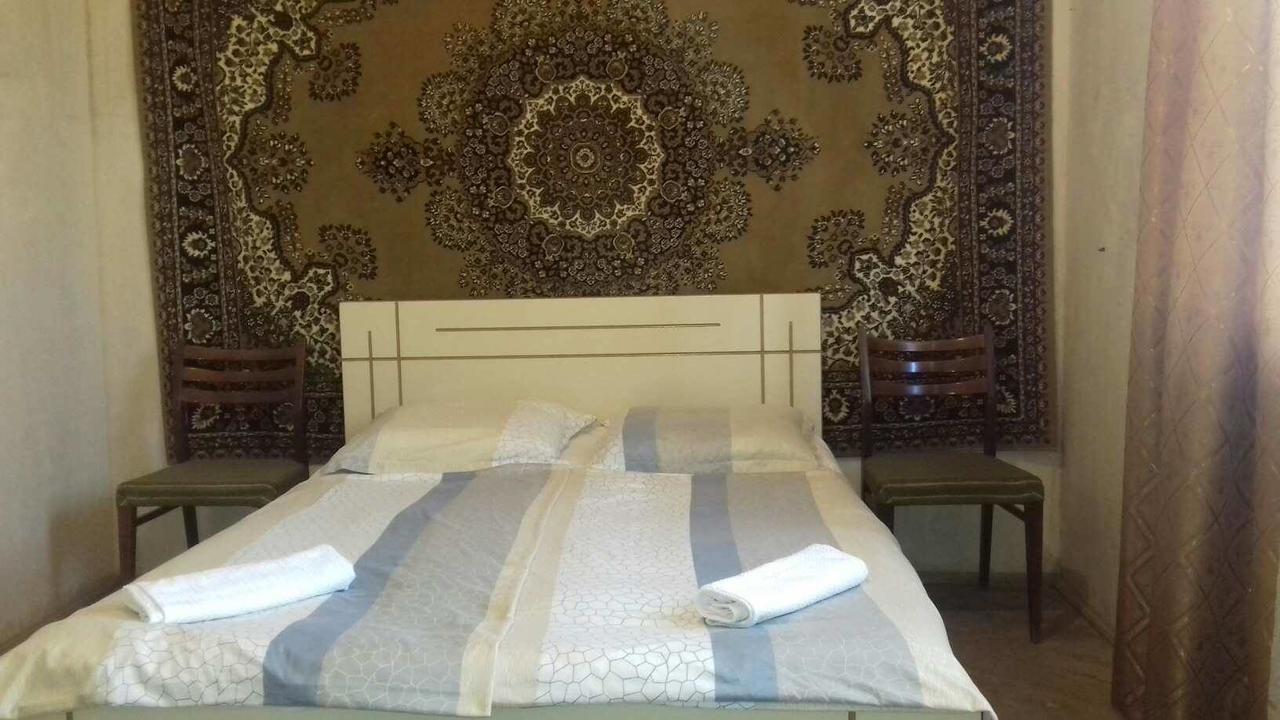Farmer'S Guest House Τελάβι Εξωτερικό φωτογραφία